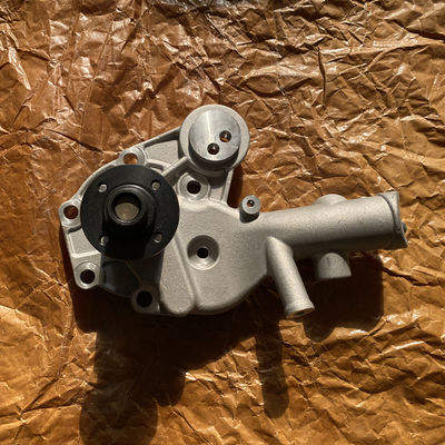 Pompa Air Mesin Diesel ISUZU 6HH1 6HE1 OEM 8943934473 Garansi 6 Bulan