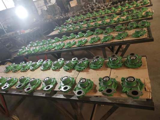 Pompa air John Deere RE505980 RE505981 untuk 5410 5420 5510 5520 Traktor