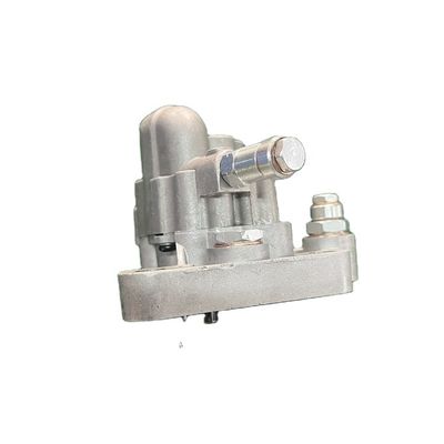 Pompa air mesin berkualitas tinggi 1699785 untuk Volvo Truck F10 Jaminan 6 bulan